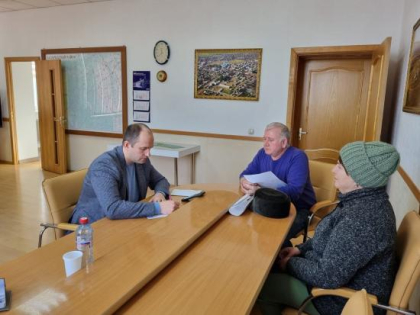 Жители Саянска и Ангарска обратились к областным парламентариям по вопросам капремонта многоквартирных домов